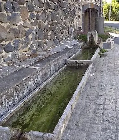 La Maisonnette Sous Le Cerisier Bergonne Buitenkant foto