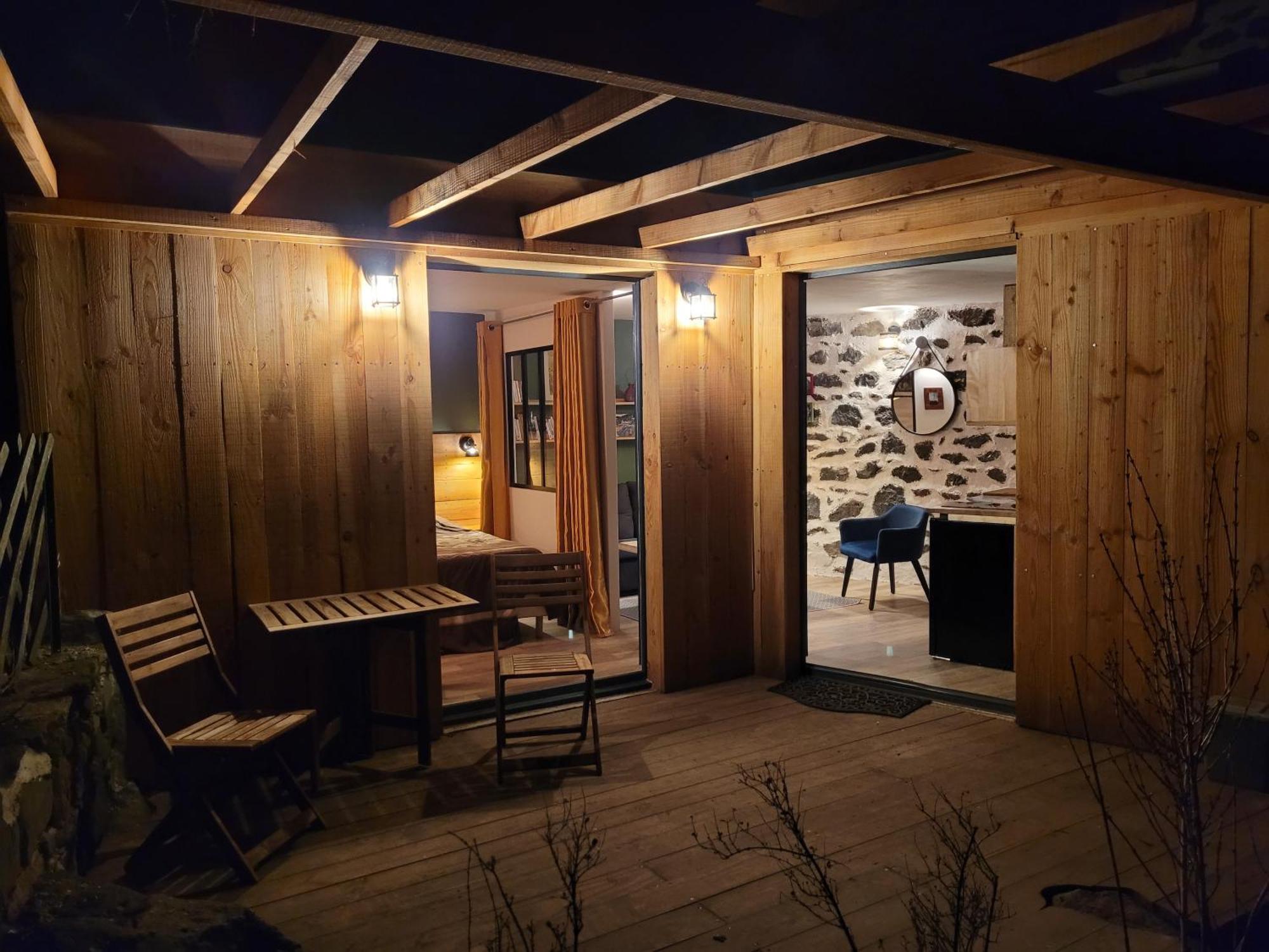 La Maisonnette Sous Le Cerisier Bergonne