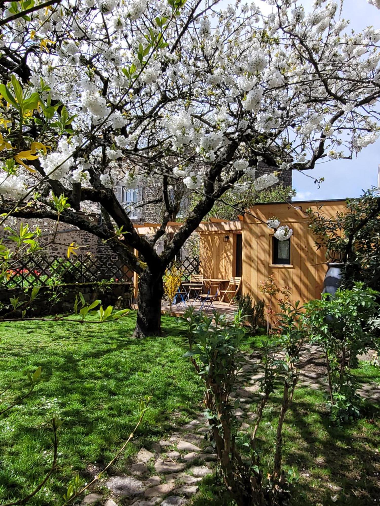 Chalet La Maisonnette Sous Le Cerisier